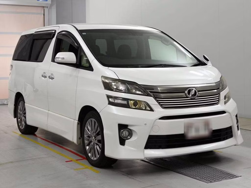 TOYOTA VELLFIRE