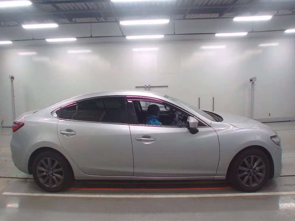 MAZDA MAZDA6