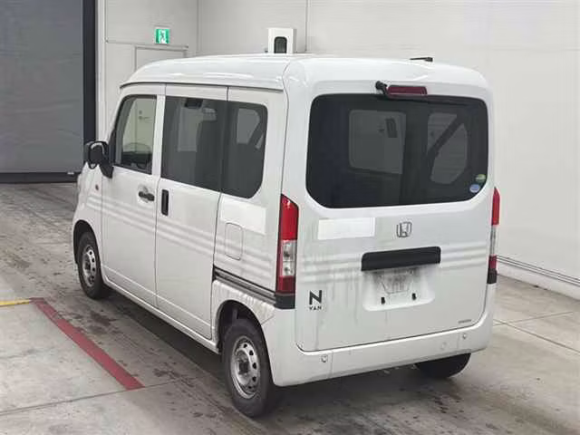 HONDA N-VAN