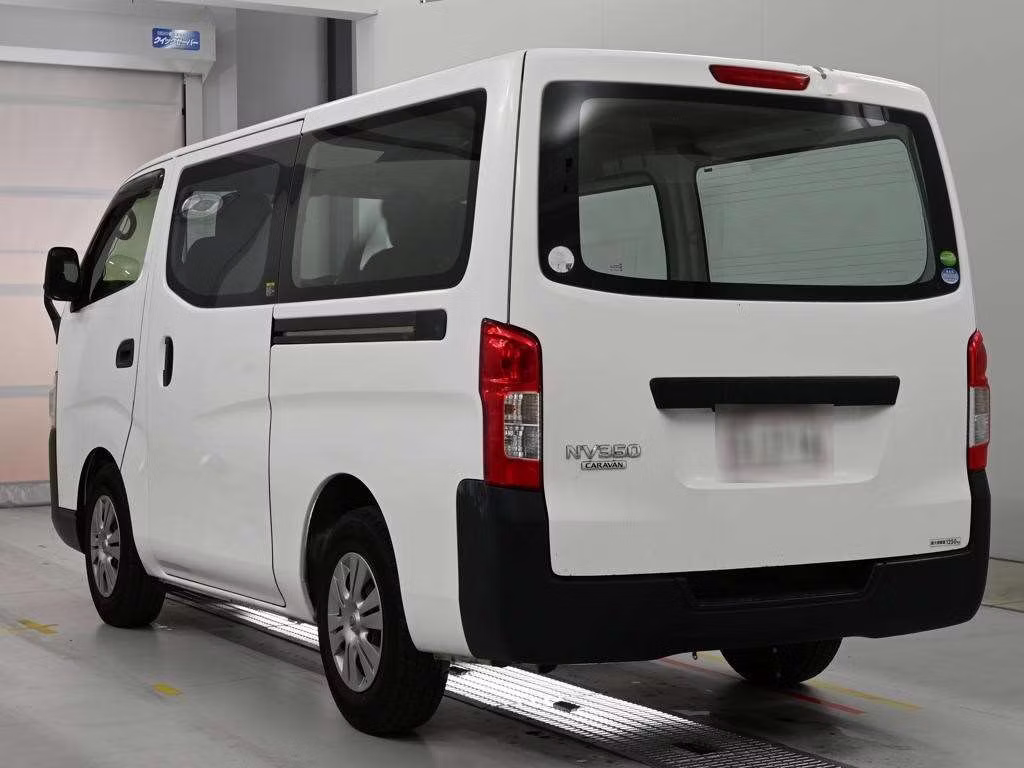 NISSAN NV350 CARAVAN