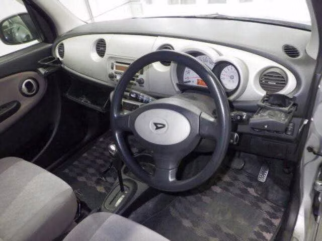 DAIHATSU MIRA GINO