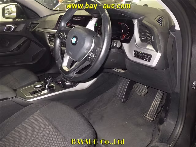 BMW 1-SERIES