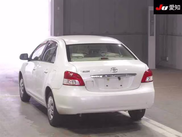TOYOTA BELTA