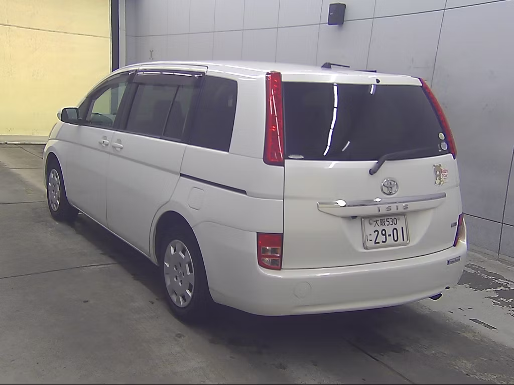 TOYOTA ISIS