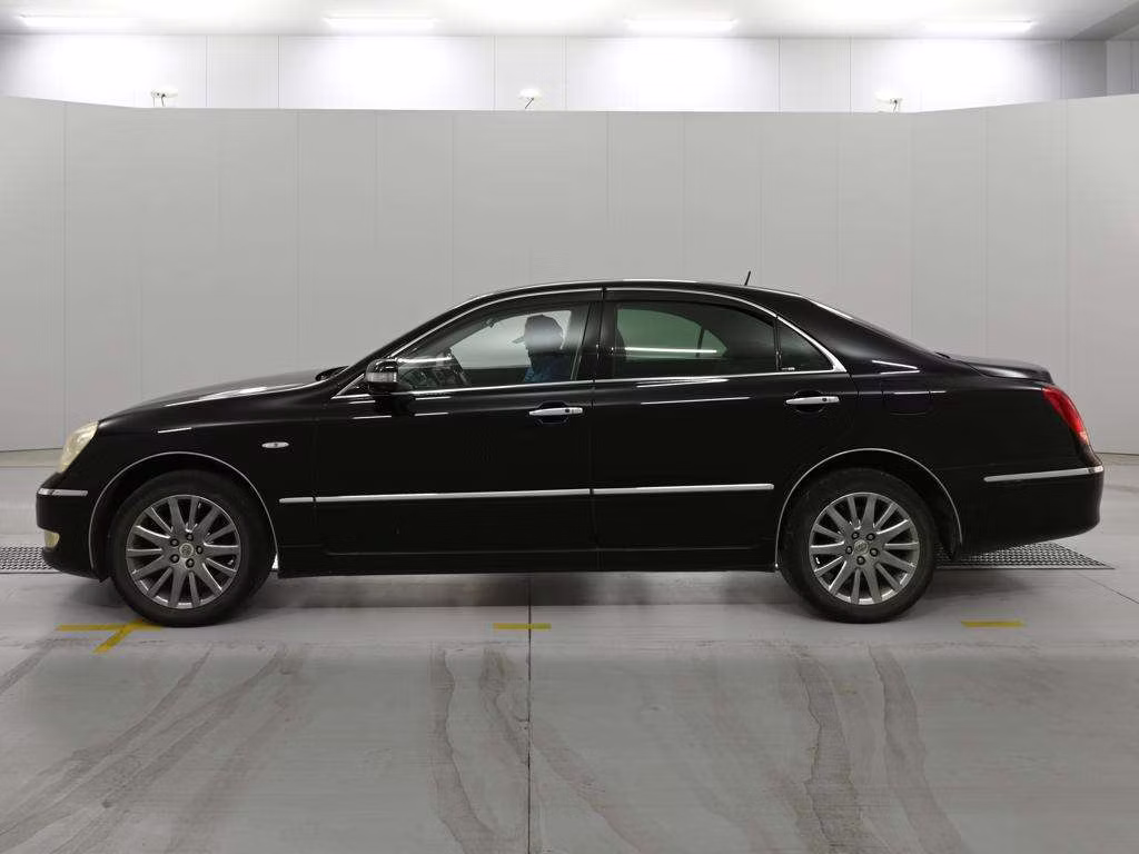 TOYOTA CROWN MAJESTA