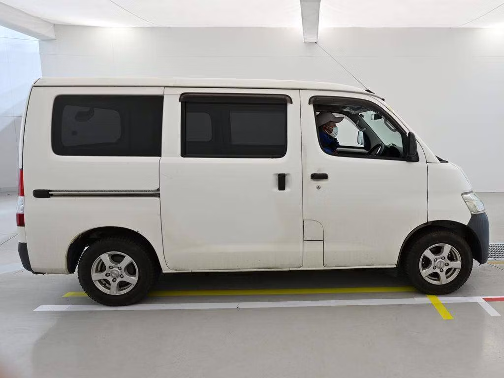 TOYOTA LITE ACE