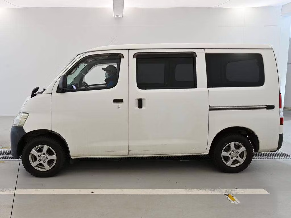 TOYOTA LITE ACE