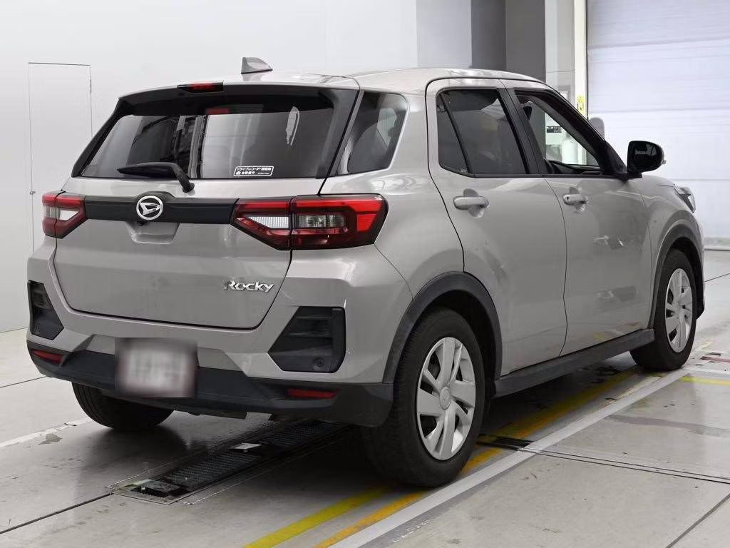 DAIHATSU ROCKY