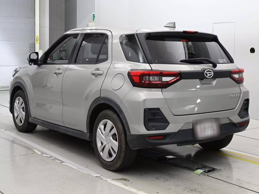 DAIHATSU ROCKY