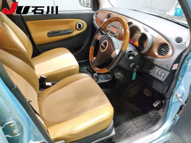 DAIHATSU MIRA GINO