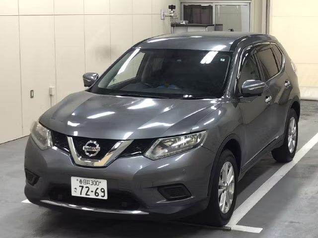 NISSAN X-TRAIL