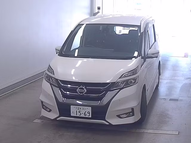 NISSAN SERENA