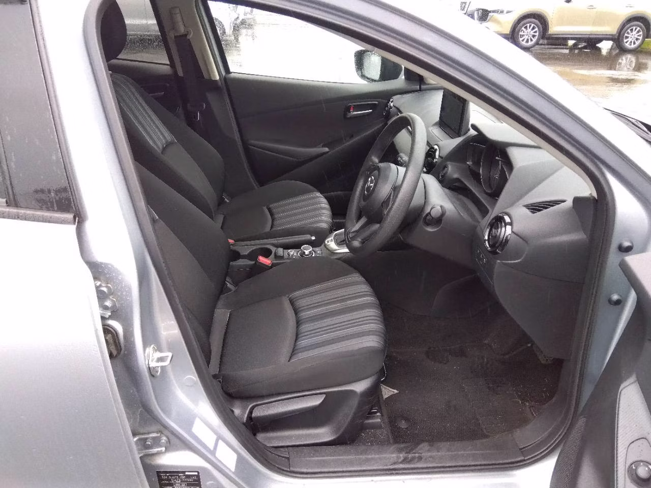 MAZDA MAZDA2