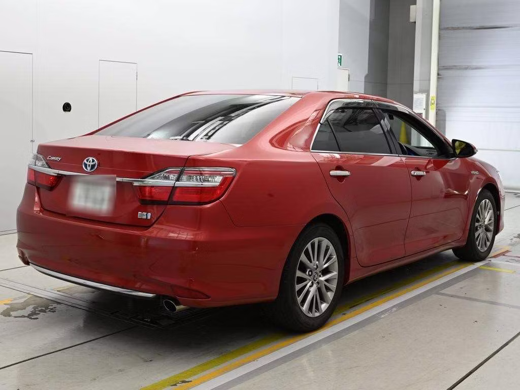 TOYOTA CAMRY