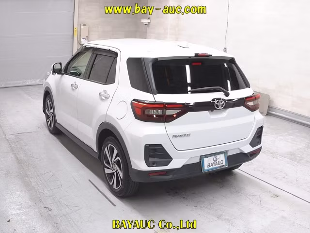 TOYOTA RAIZE
