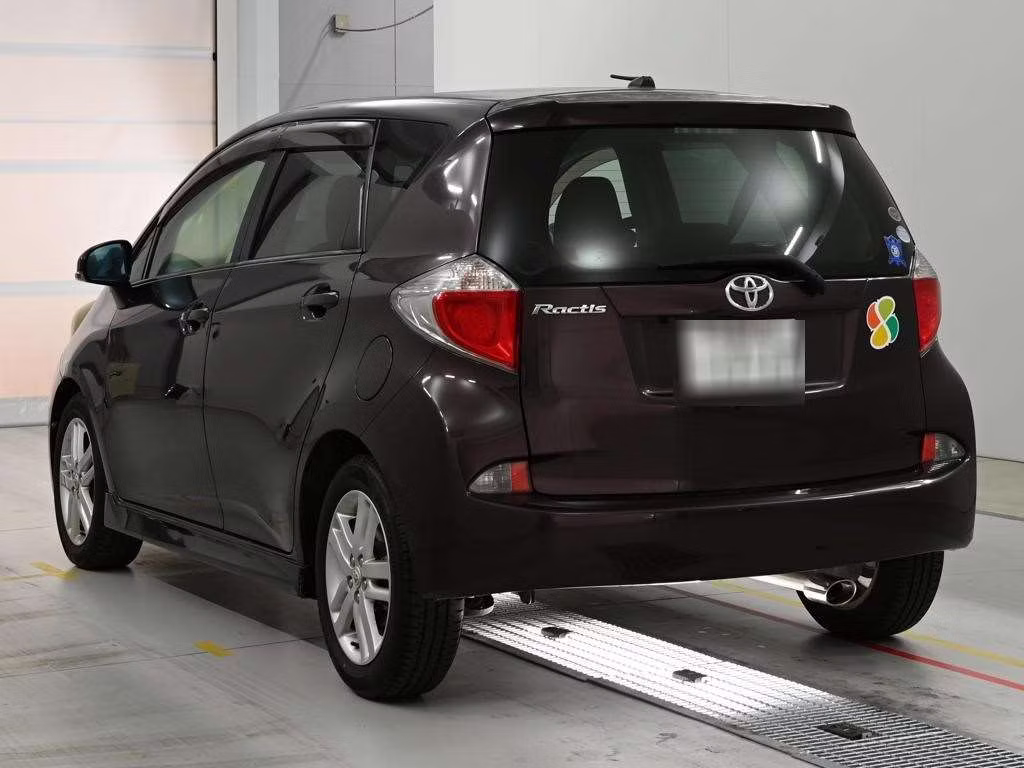 TOYOTA RACTIS