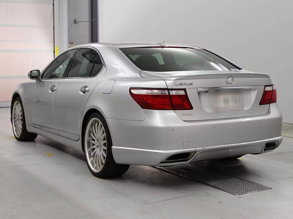 LEXUS LS460