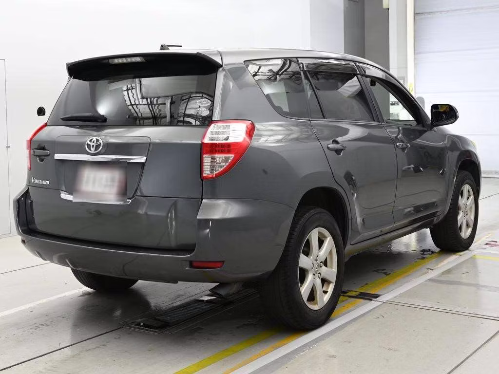TOYOTA VANGUARD