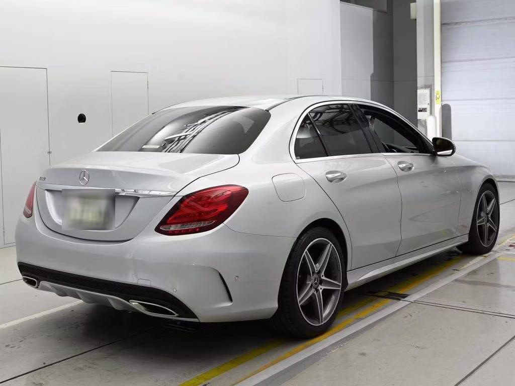 MERCEDES-BENZ C-CLASS