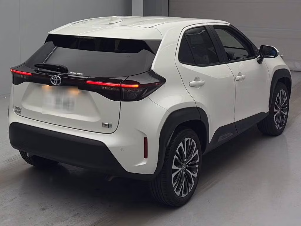TOYOTA YARIS CROSS