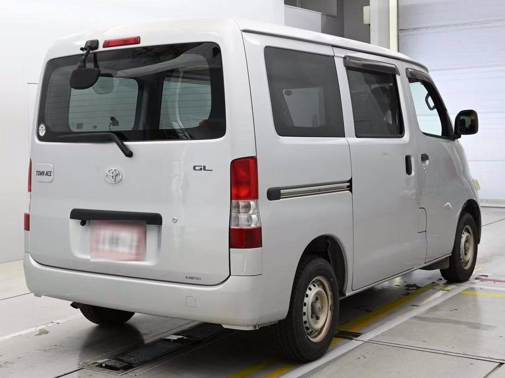 TOYOTA LITE ACE