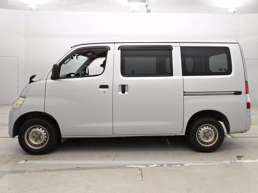 TOYOTA LITE ACE