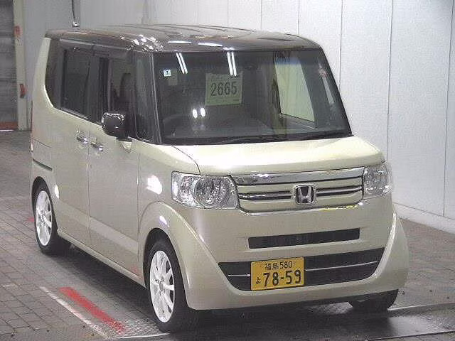 HONDA N-BOX