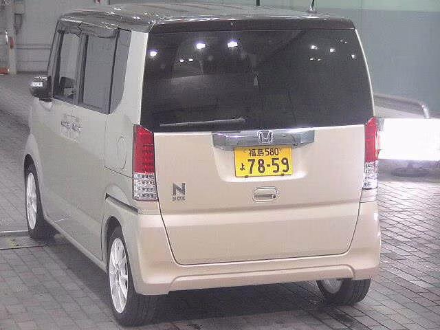 HONDA N-BOX