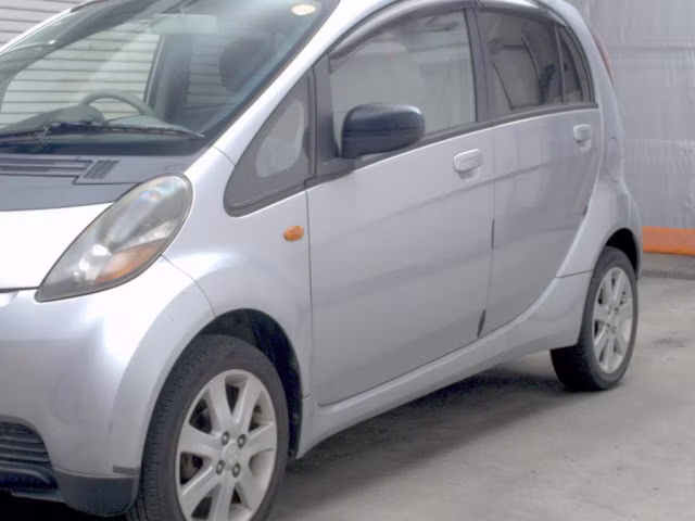 MITSUBISHI I