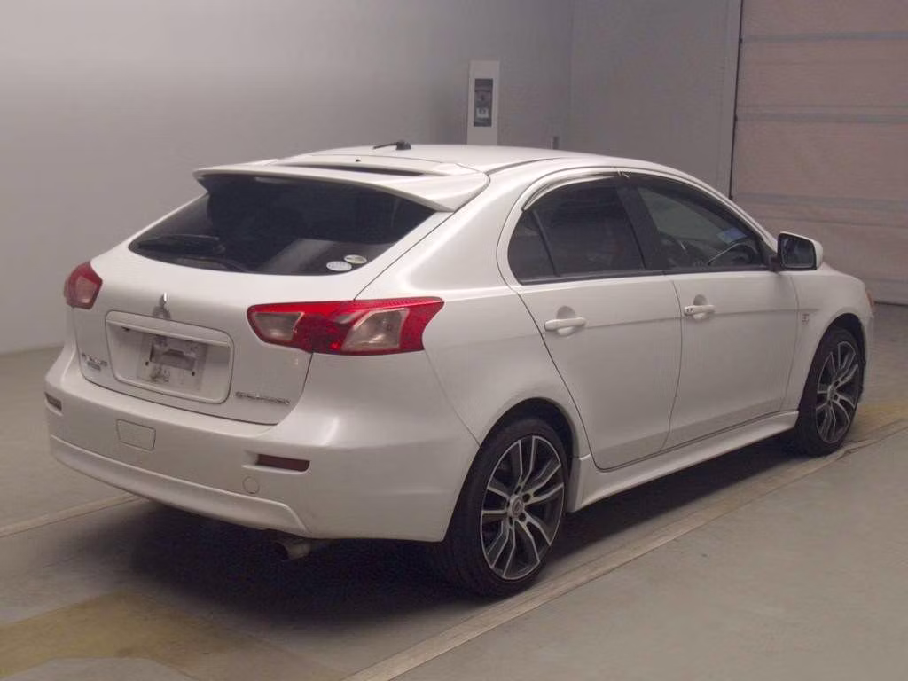 MITSUBISHI LANCER