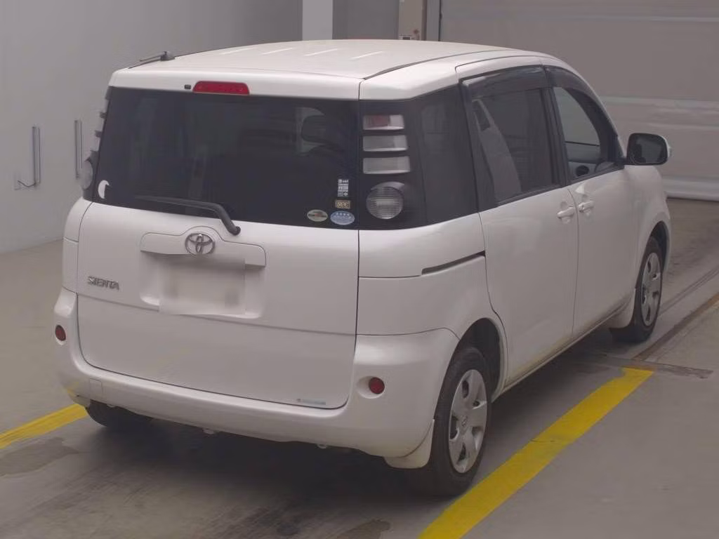 TOYOTA SIENTA