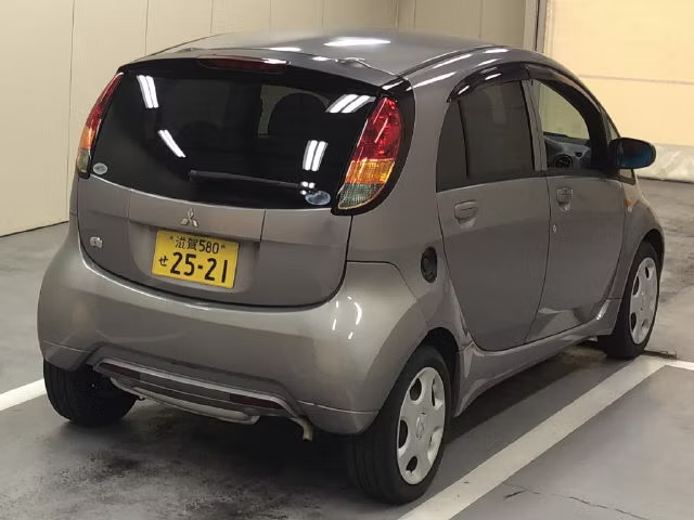 MITSUBISHI I