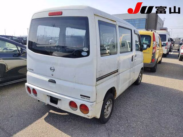 NISSAN CLIPPER