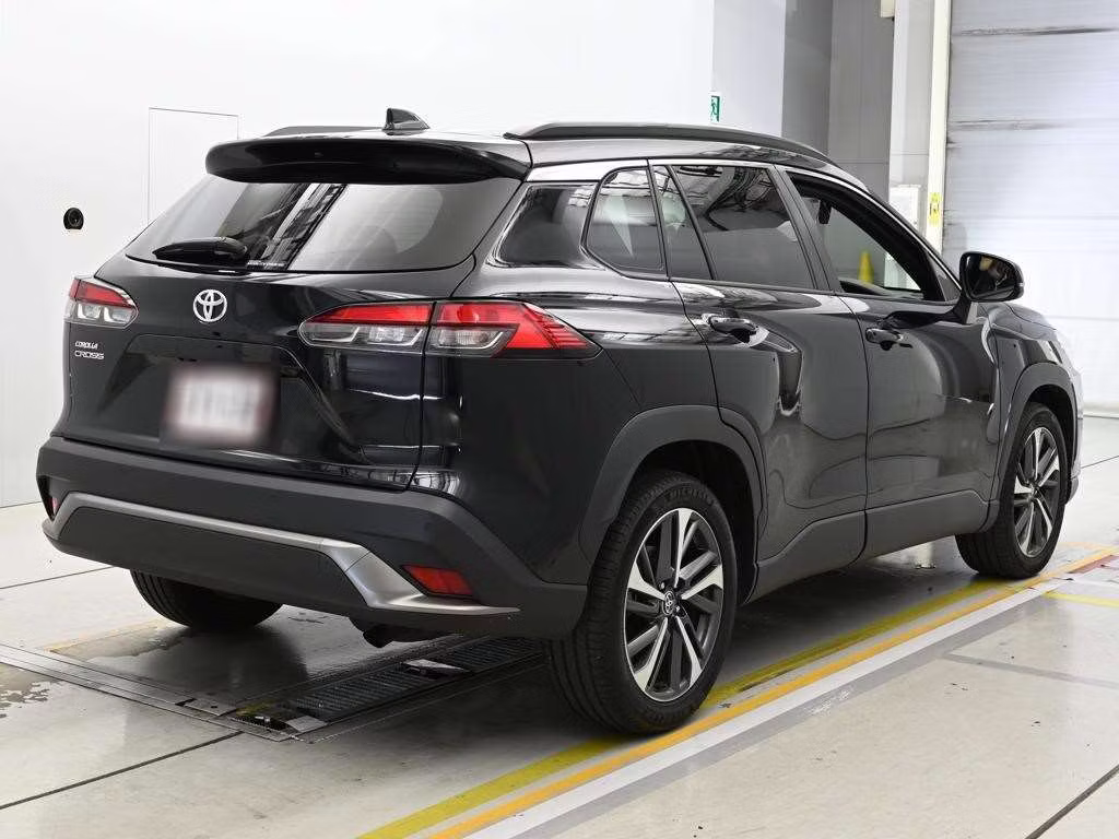 TOYOTA COROLLA CROSS