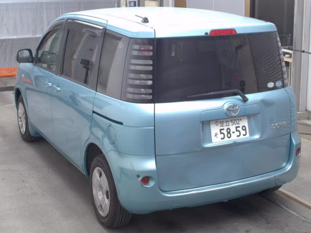 TOYOTA SIENTA