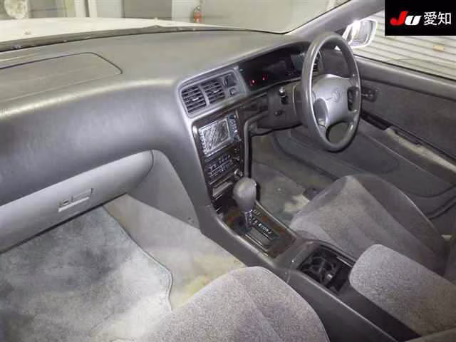 TOYOTA MARK II