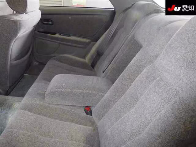 TOYOTA MARK II