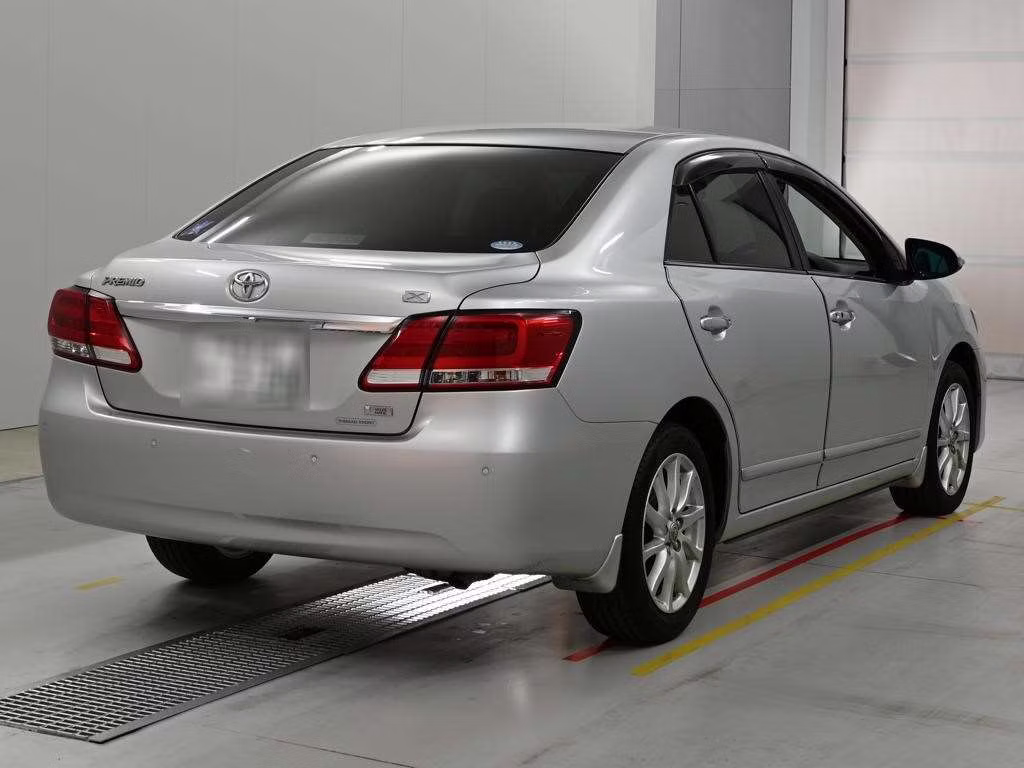 TOYOTA PREMIO