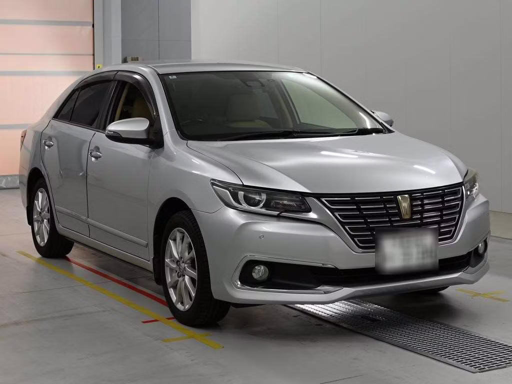 TOYOTA PREMIO