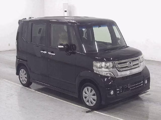 HONDA N-BOX