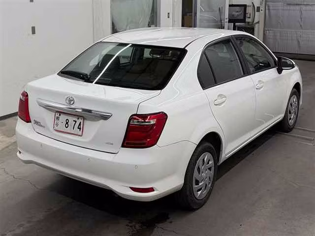 TOYOTA COROLLA AXIO