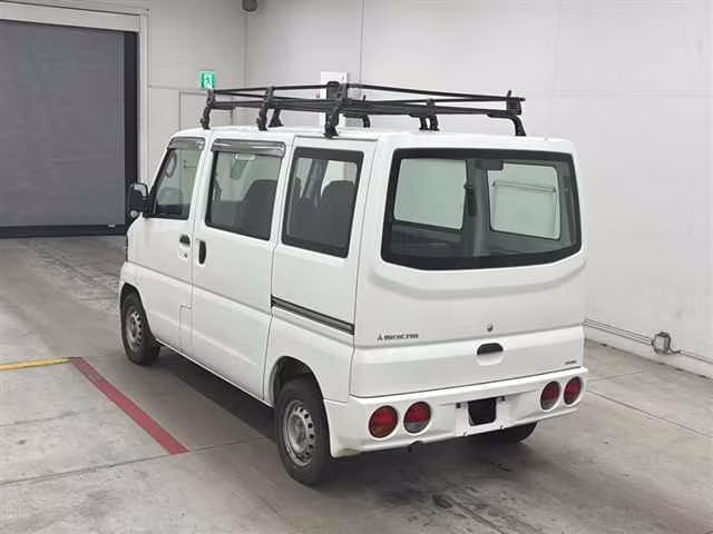 MITSUBISHI MINICAB