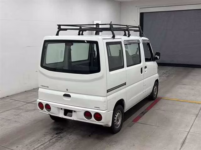 MITSUBISHI MINICAB