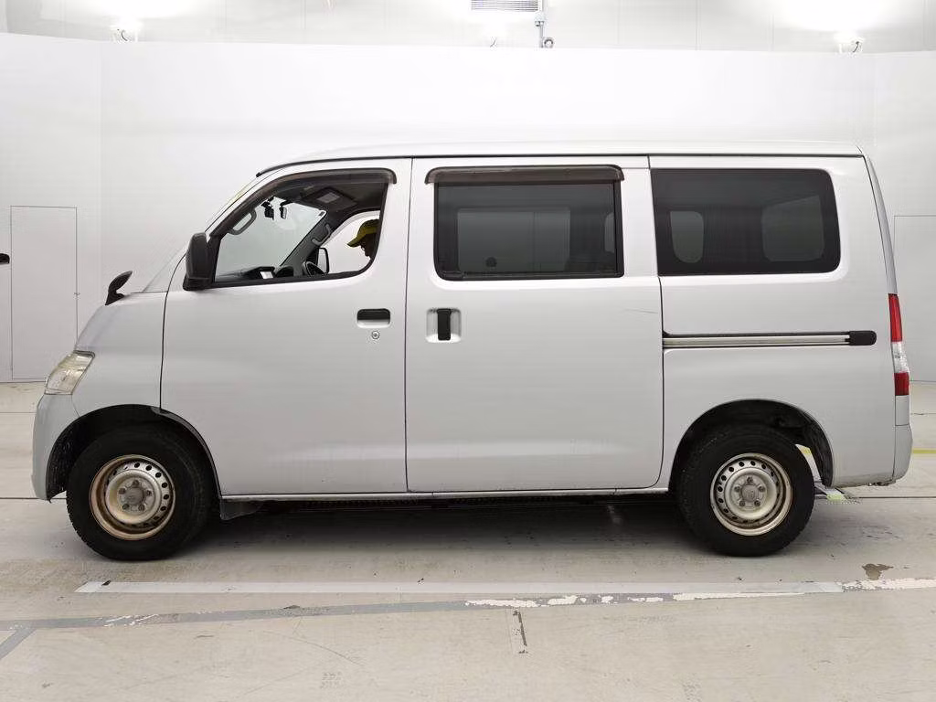TOYOTA LITE ACE