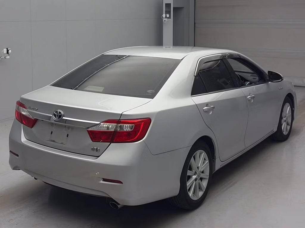 TOYOTA CAMRY