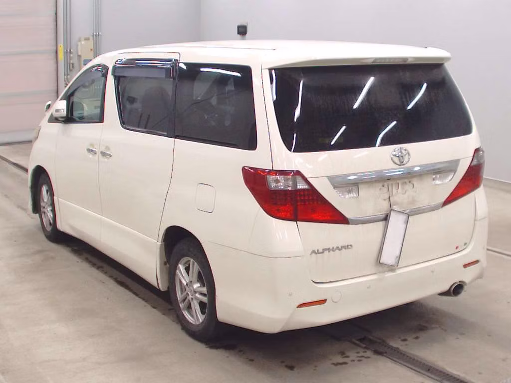 TOYOTA ALPHARD