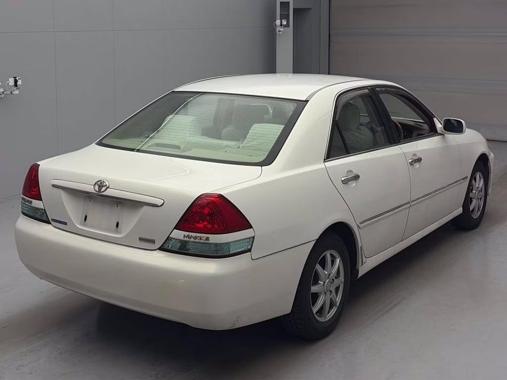TOYOTA MARK II