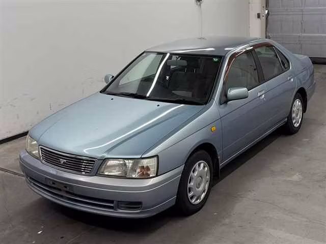 NISSAN BLUEBIRD