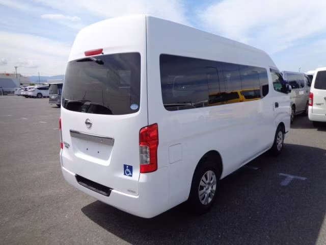 NISSAN NV350 CARAVAN