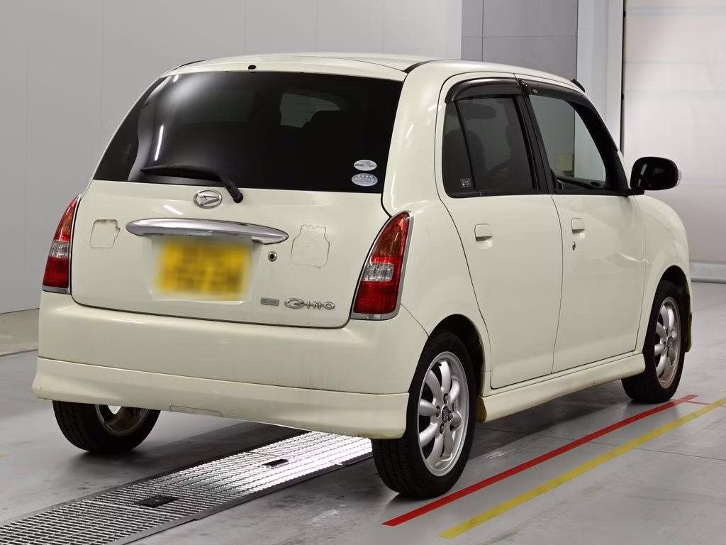 DAIHATSU MIRA GINO